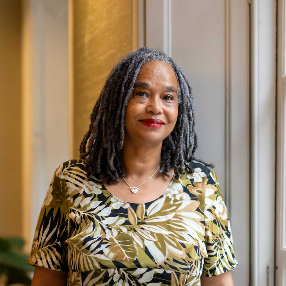 Ernestine Comvalius portrait image
